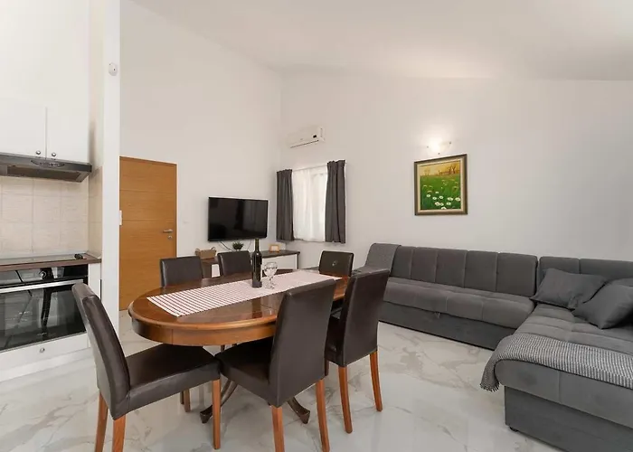 Valencan 1 * Barbariga